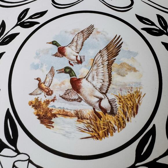 1960’s Vintage Kiln Fired TileCraft Trivet, Gorgeous  Flying Ducks, 6” - Picture 3 of 5